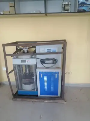Digital Compression Machine 2000kn