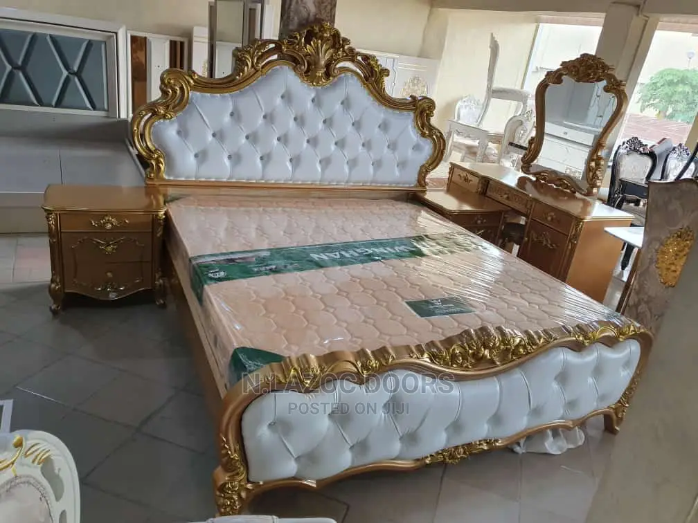 King's Size Bed