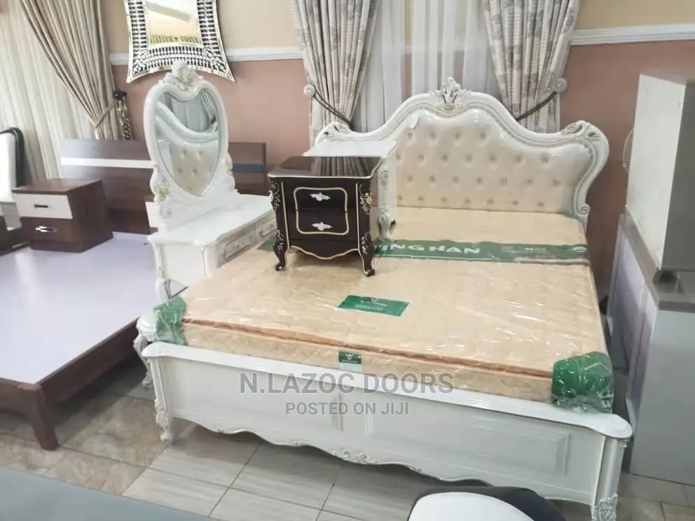 King's Size Bed