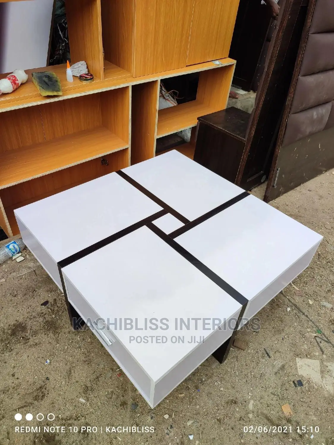Exclusive Center Table