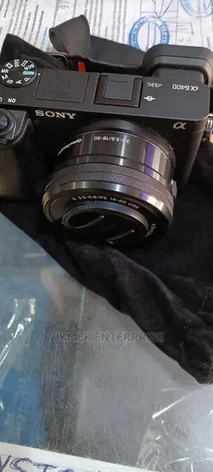 Sony A6400