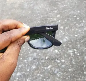 Rayban Wayfarer Dark Sunglasses