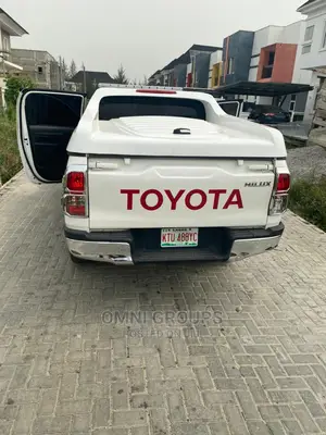 Hiluxs for Hire