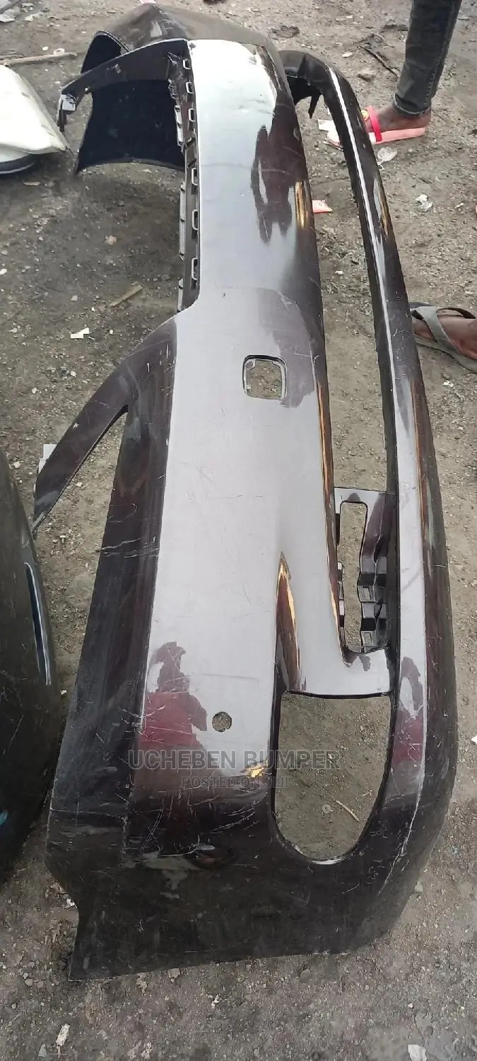 Front Bumper Lexus ES 350 2011