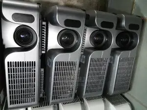 Affordable Hitachi Projector for School
