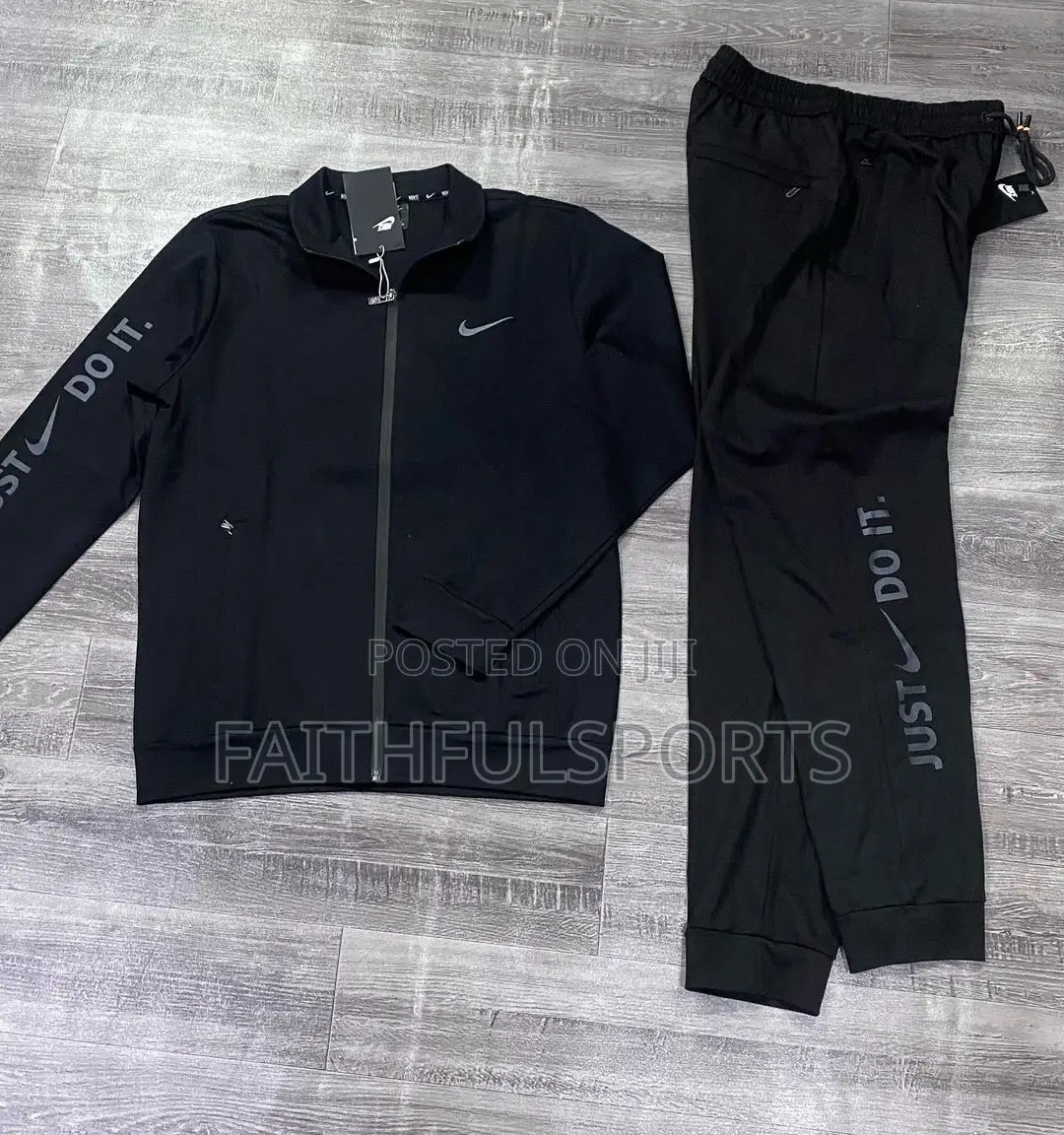 Quality Nike Tracksuit