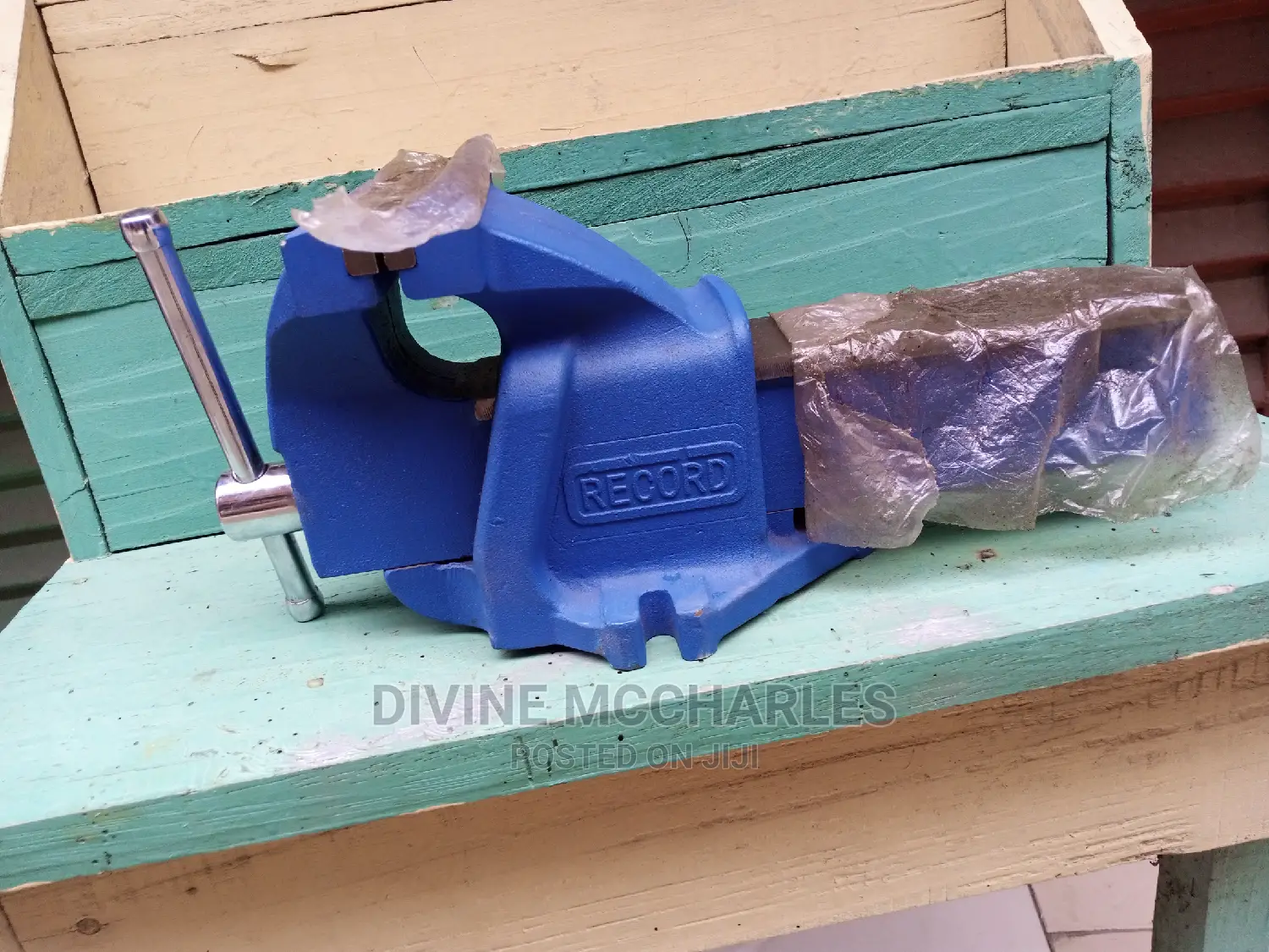 Bench Vise