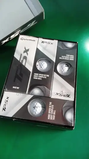 Photo - Taylor Made Golf Ball 553