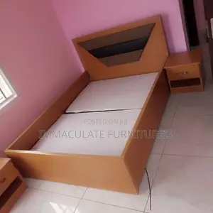 4andhalfby6 Bedframe