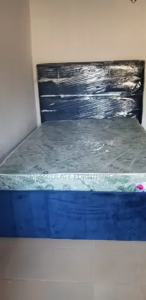 4andhalfby6 Bedframe