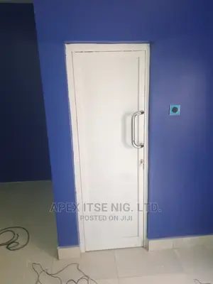 Hacko Board Toilet Door