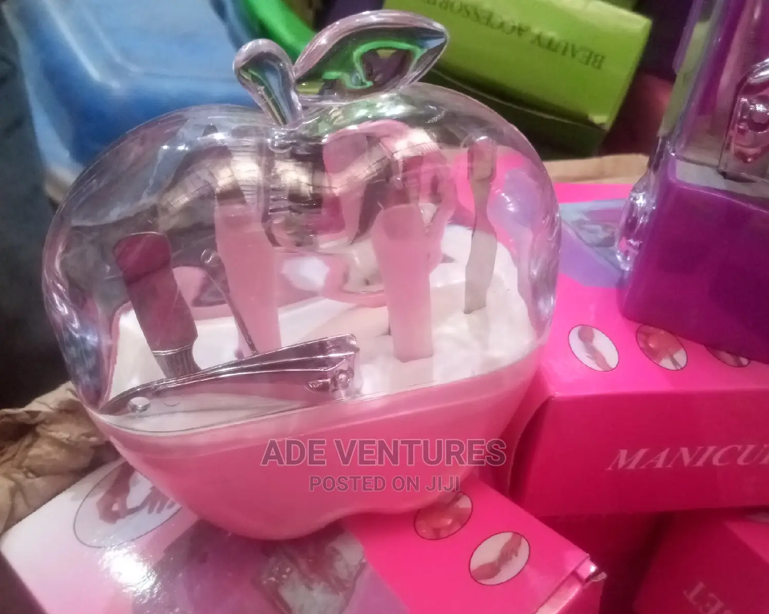 Manicure Set.