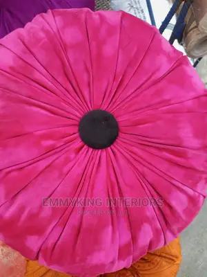 Quality Fiber Throw Pillows