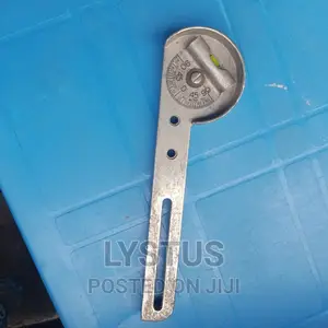 Photo - Cirve-o-mark Dial Angle Flange Level
