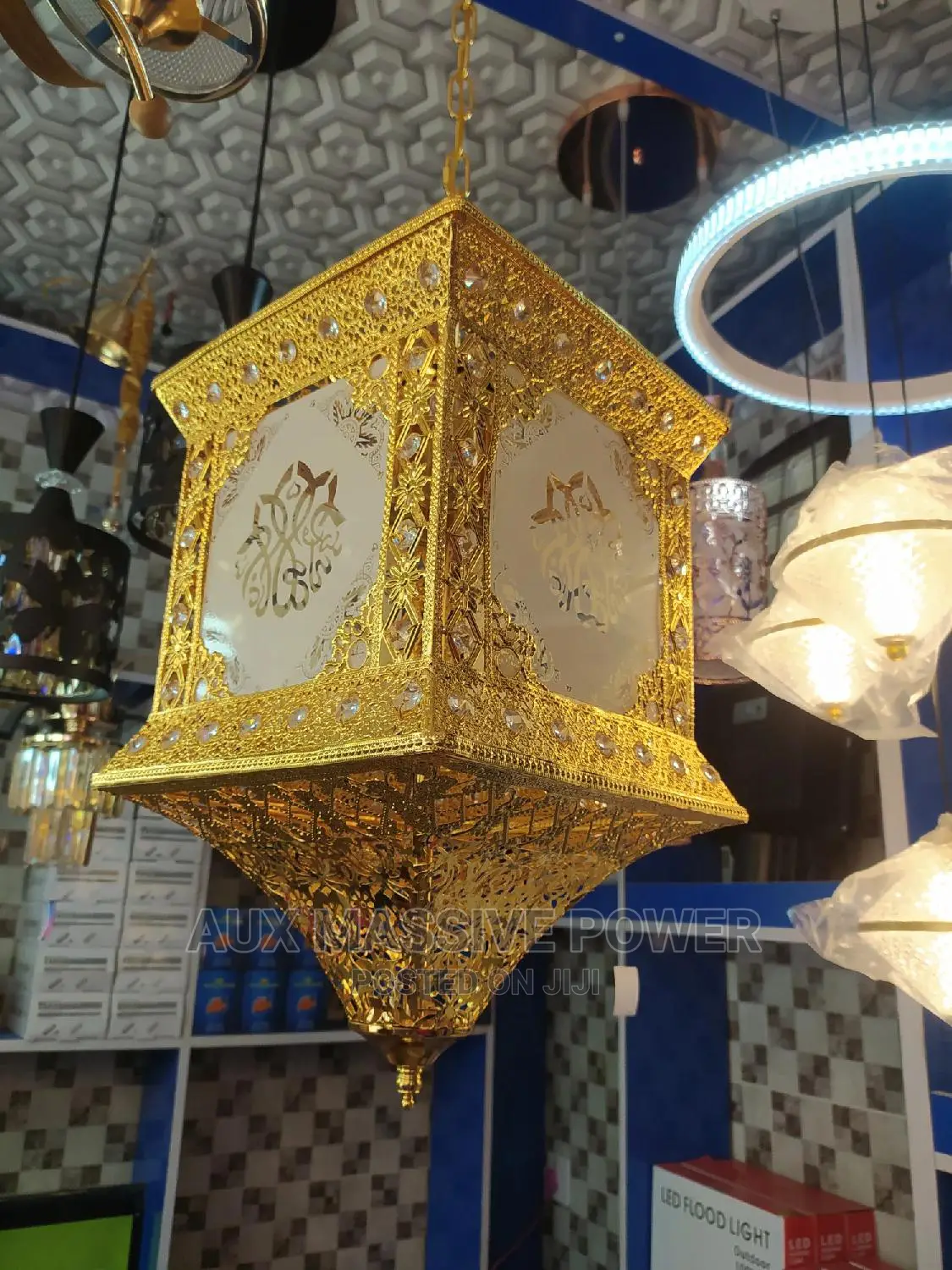 Golden Pendant Chandelier Light