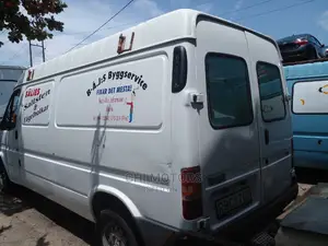 Ford Transit 2006 White