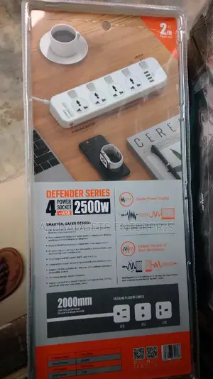 2500W Power Soch With 4usb.