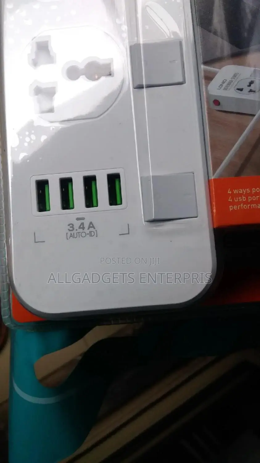 2500W Power Soch With 4usb.