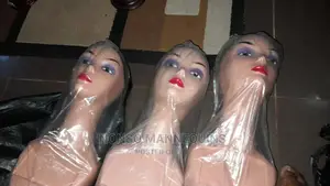 Photo - Plastic Turban/Hats Display Wig Head Mannequin