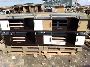 Plastma Television Stand