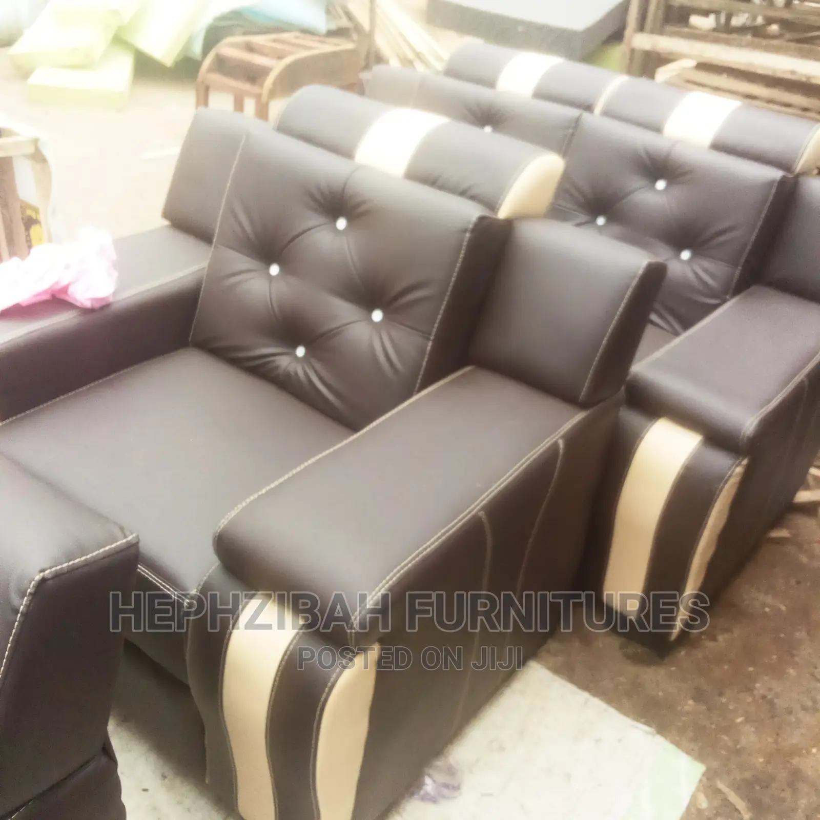 7 Seater Executive Brown/Cream Leather Sofa