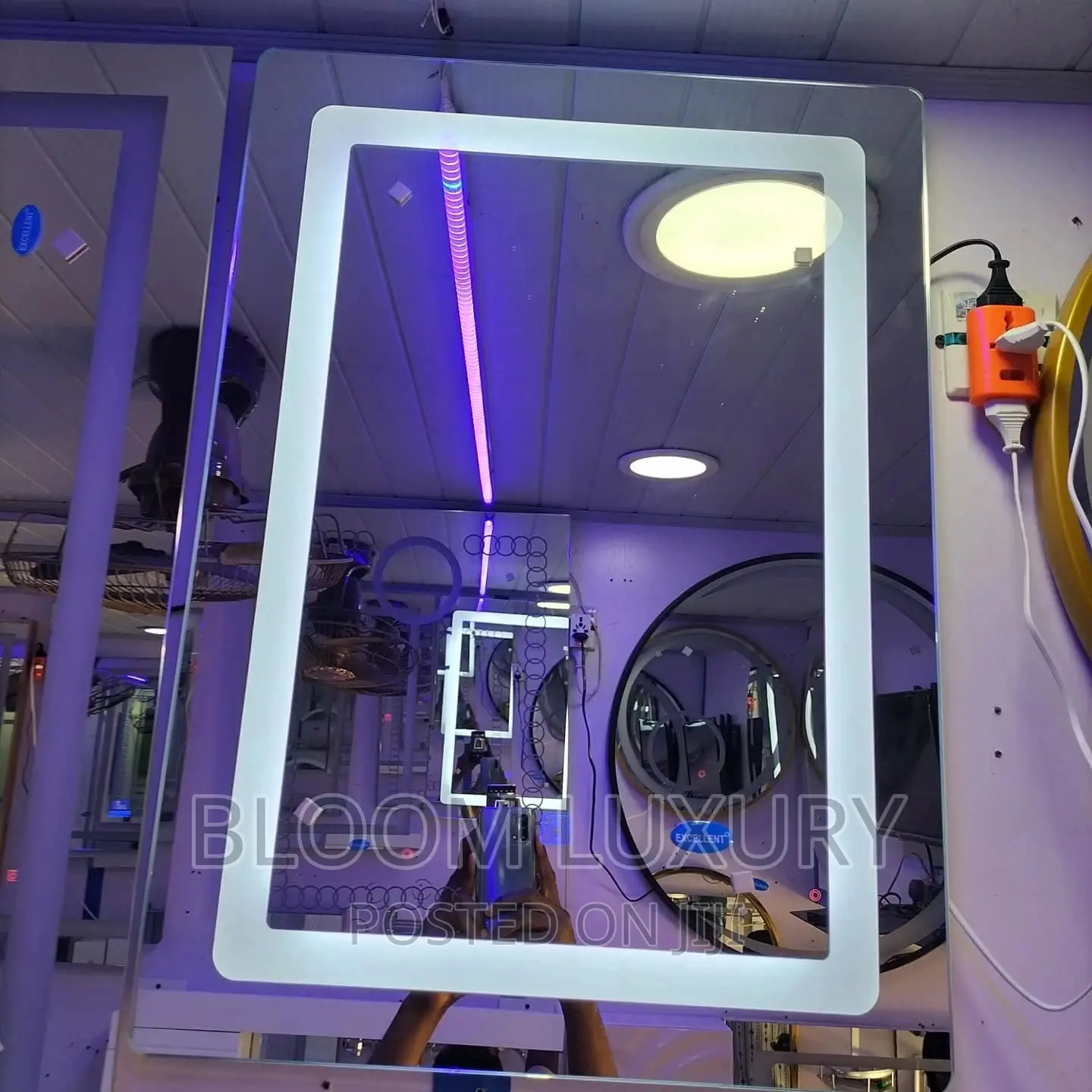 LED Mirror 70×50cm