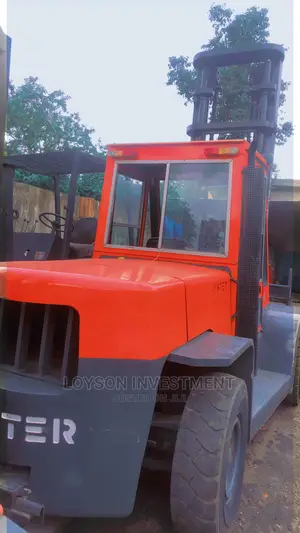Hyster 8 Tons For Hire.