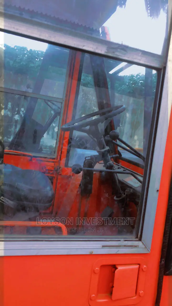 Hyster 8 Tons For Hire.