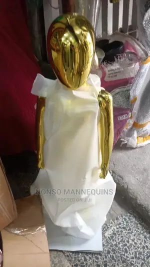Age 1 to 3 Years Kiddies Unisex Display Chrome Mannequins