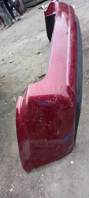 Back Bumper Toyota Sienna 2006