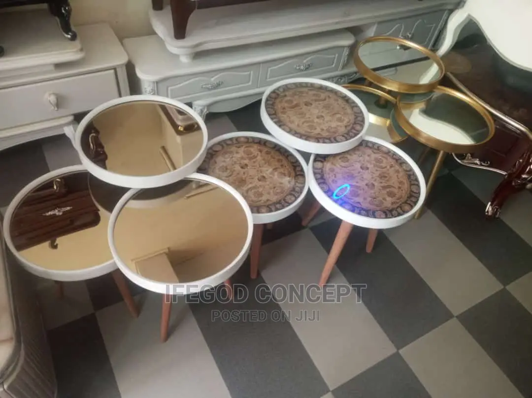 3in Center Table