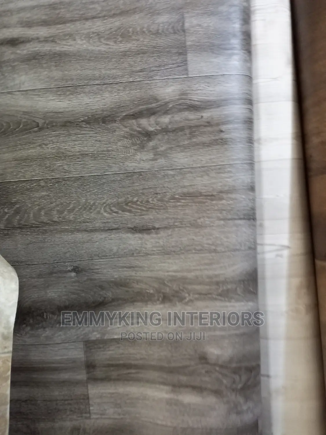 Thick Wooden Design Carpet