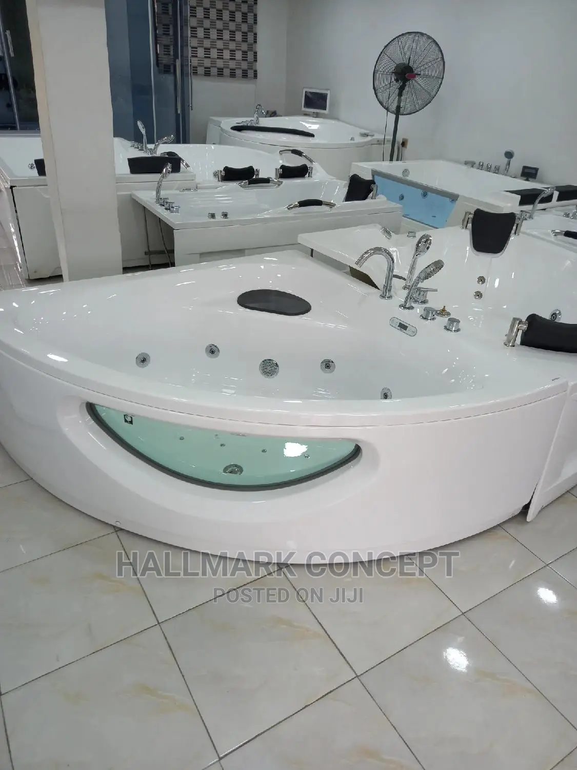 Corner Jacuzzi Bath Tub