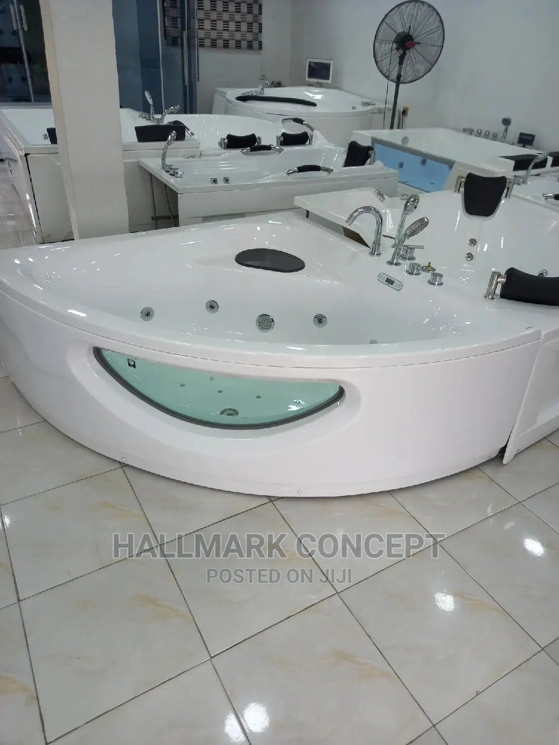 Corner Jacuzzi Bath Tub
