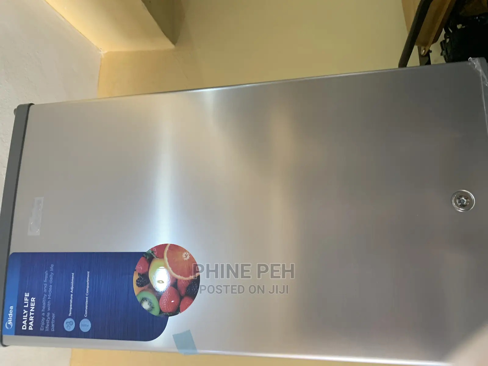 Midea Single Door Fridge Hs-112l - Silver