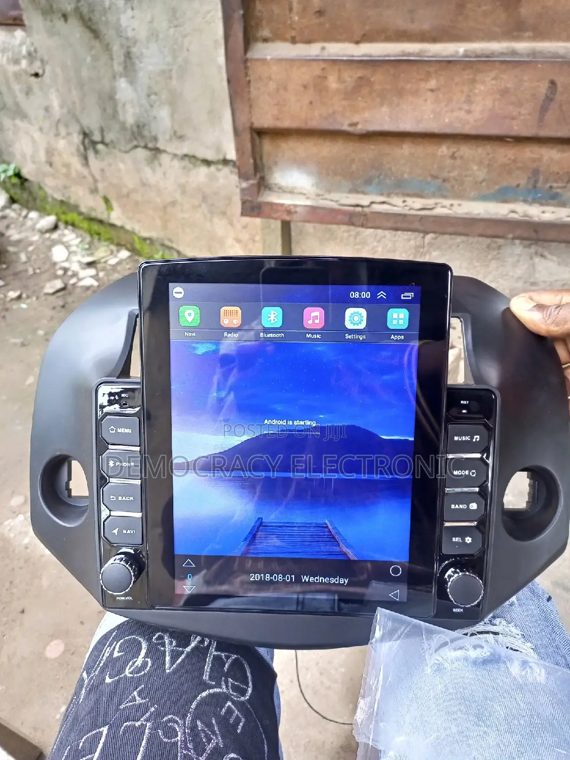 Rav 4 (10 Inches) Android Screen( 08/10) With GPS Navigation