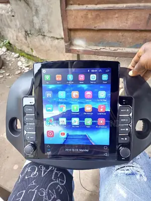 Rav 4 (10 Inches) Android Screen( 08/10) With GPS Navigation