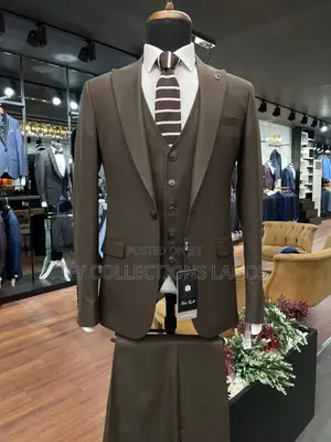 ITALIAN Men’S Suits