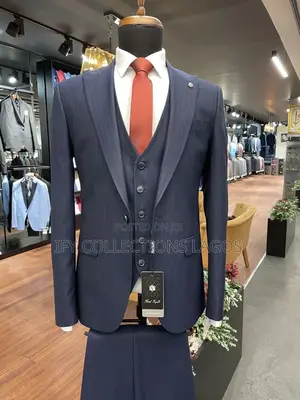 ITALIAN Men’S Suits