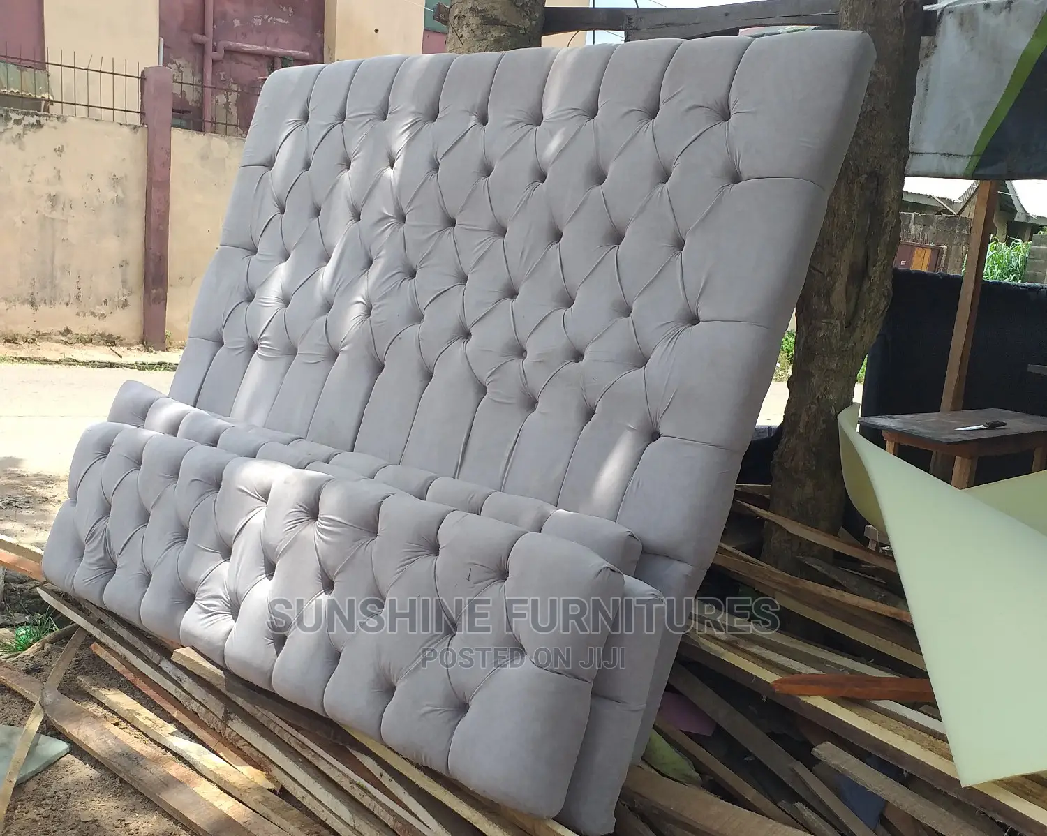 Padded Bed Frame 6/6ft