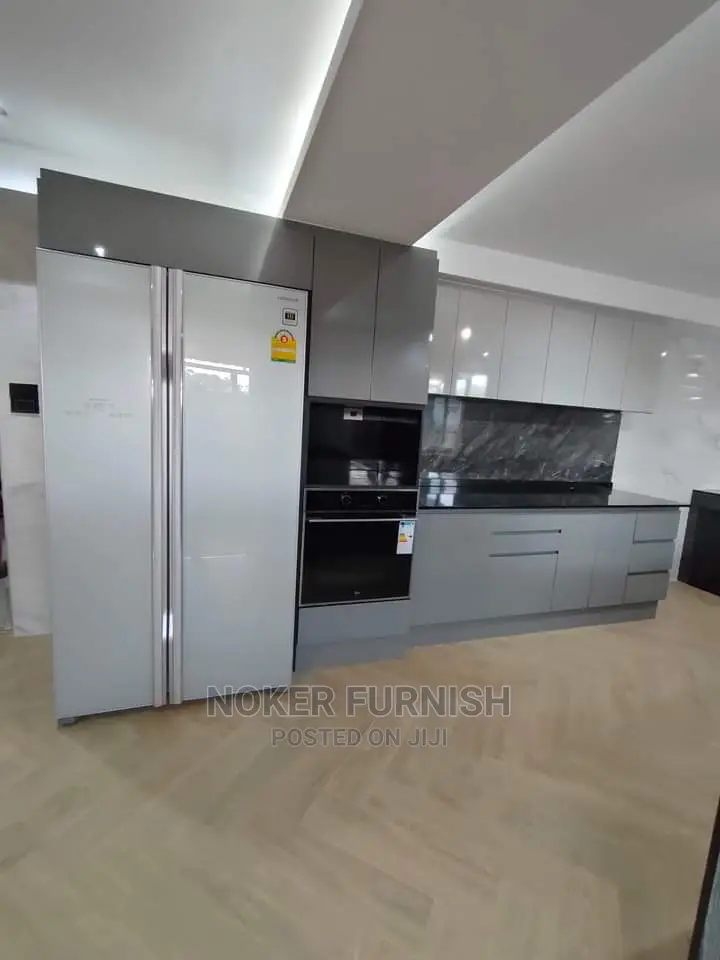 Full Luxury Kitchen Cabinets 
