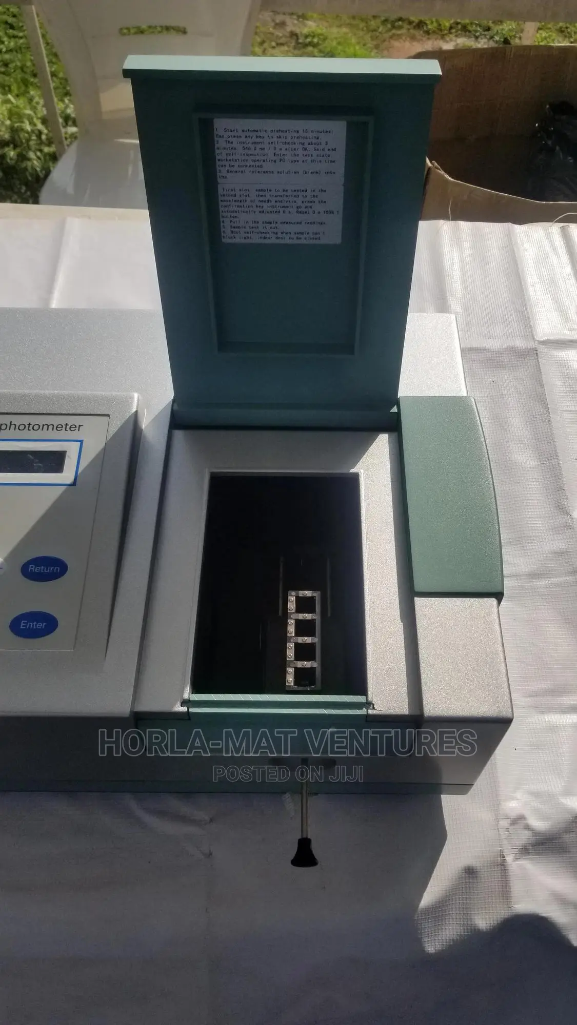 Vis Spectrophotometer