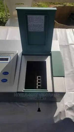 Vis Spectrophotometer