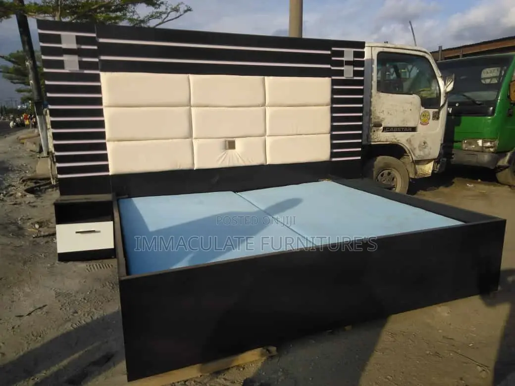 6by6 Bedframe