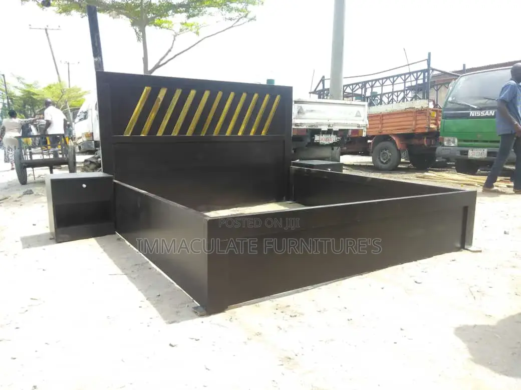 6by6 Bedframe
