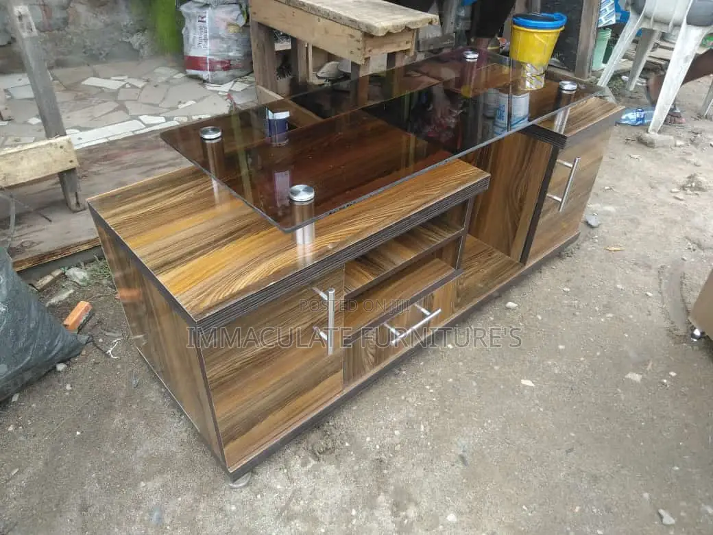 4feet Tv Stand