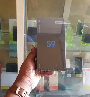 New Samsung Galaxy S9 64 GB Black