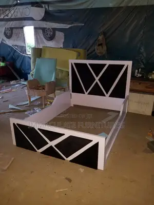 4by6 Bedframe