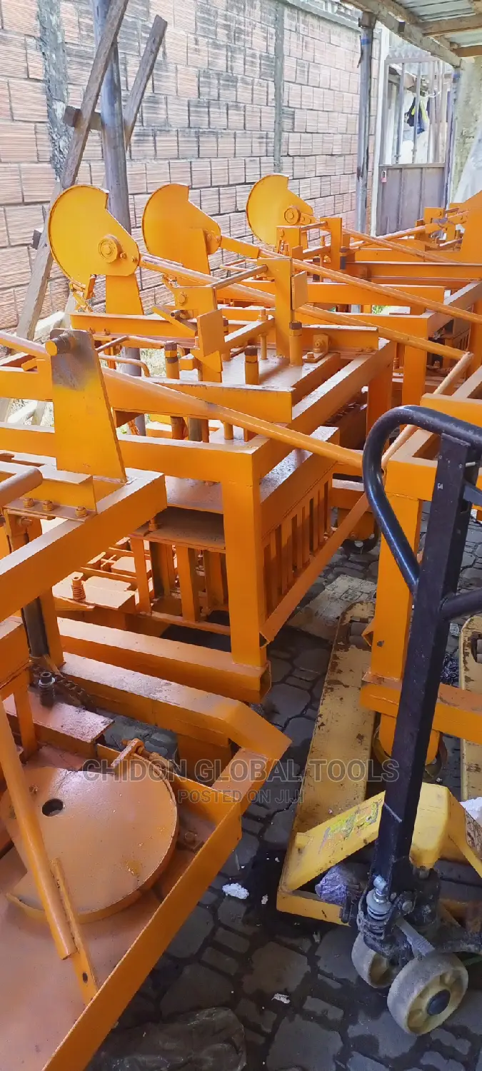 Block Moding Machine