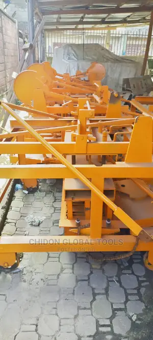 Block Moding Machine